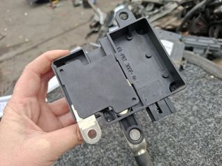 bontott AUDI A8 Akkumulátor Saru Elektronikával