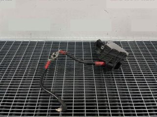 bontott AUDI A8 Akkumulátor Saru