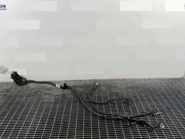 bontott AUDI A8 Akkumulátor Saru