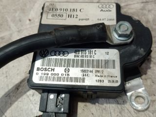 bontott AUDI A8 Akkumulátor Vezérlő Panel