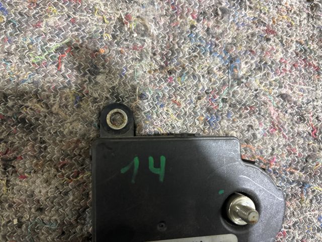 bontott AUDI A8 Akkumulátor Vezérlő Panel