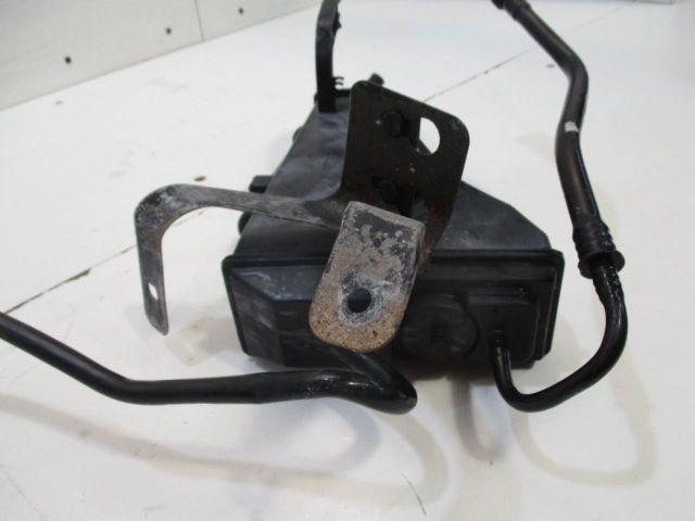 bontott AUDI A8 Aktív Szénszűrő