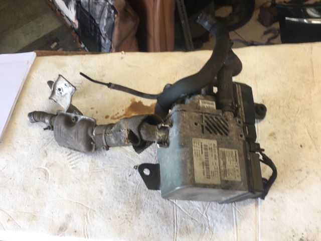 bontott AUDI A8 Állófűtés (Részeivel)