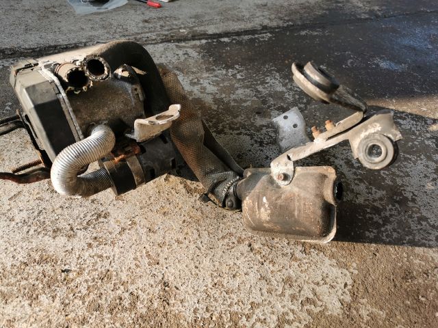 bontott AUDI A8 Állófűtés (Részeivel)