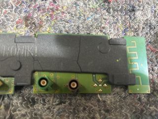 bontott AUDI A8 Antenna Erősítő