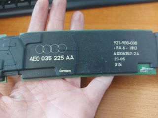 bontott AUDI A8 Antenna Erősítő