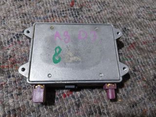 bontott AUDI A8 Antenna Erősítő