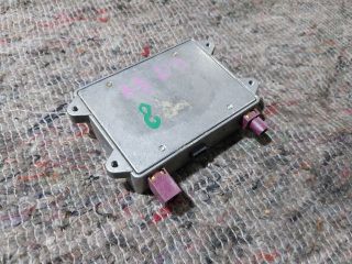 bontott AUDI A8 Antenna Erősítő