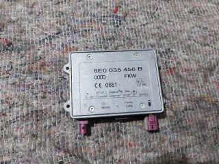 bontott AUDI A8 Antenna Erősítő