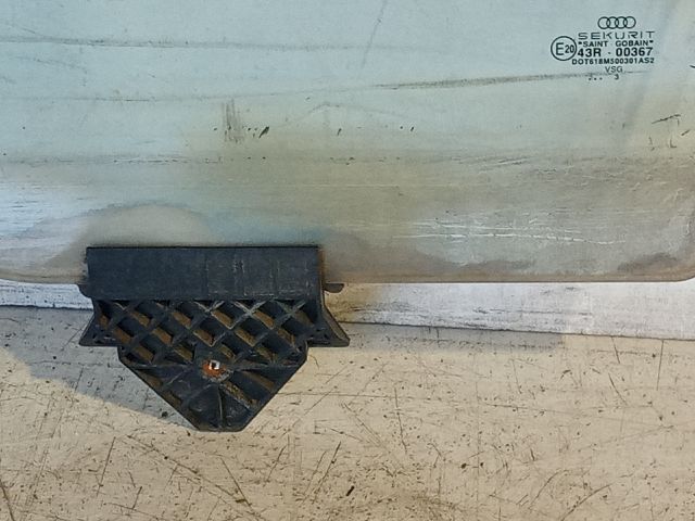 bontott AUDI A8 Bal első Ablak