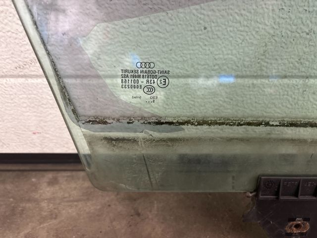 bontott AUDI A8 Bal első Ablak