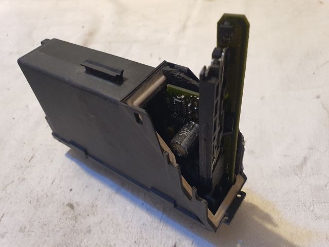 bontott AUDI A8 Bal első Ablakemelő Elektronika