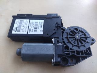 bontott AUDI A8 Bal első Ablakemelő Motor