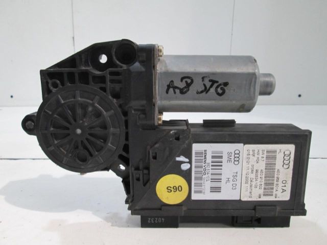 bontott AUDI A8 Bal első Ablakemelő Motor