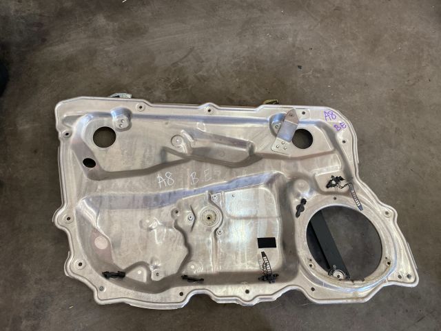 bontott AUDI A8 Bal első Ablakemelő Szerkezet (Elektromos)