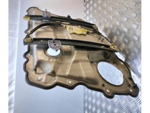 bontott AUDI A8 Bal első Ablakemelő Szerkezet (Elektromos)