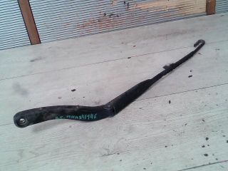 bontott AUDI A8 Bal első Ablaktörlő Kar