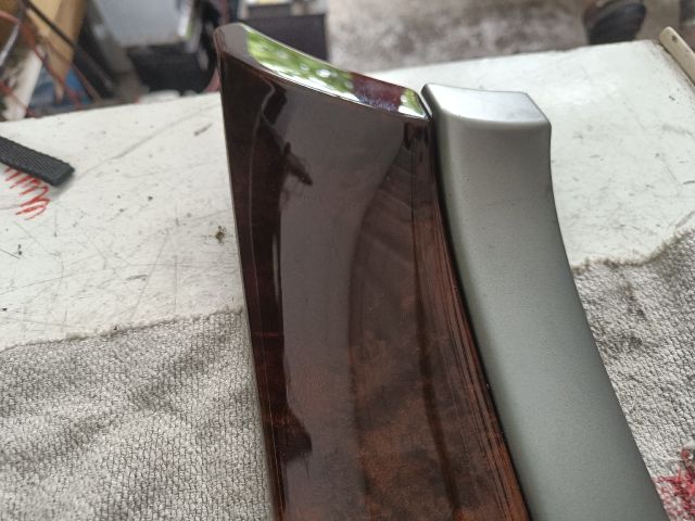 bontott AUDI A8 Bal első Ajtó Díszléc