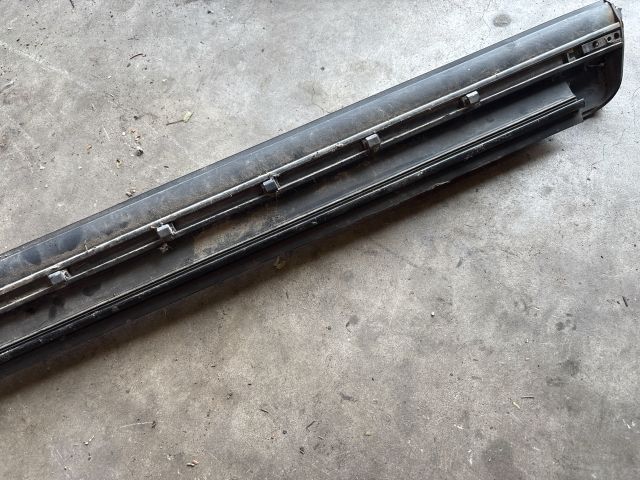 bontott AUDI A8 Bal első Ajtó Díszléc