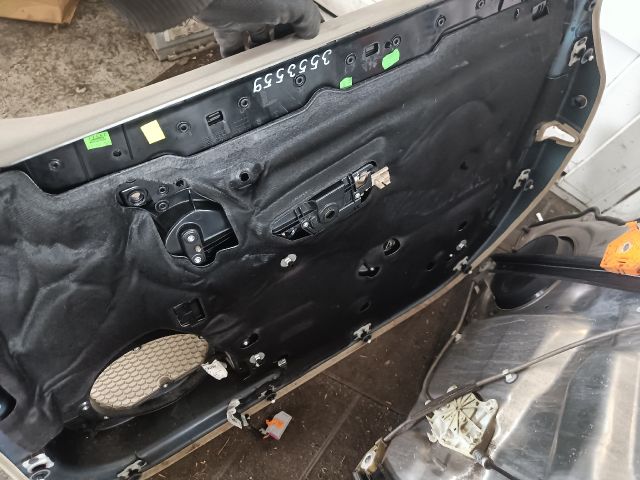 bontott AUDI A8 Bal első Ajtó Kárpit