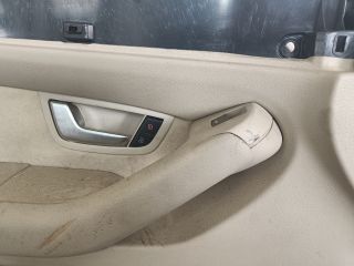 bontott AUDI A8 Bal első Ajtó Kárpit