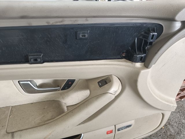 bontott AUDI A8 Bal első Ajtó Kárpit