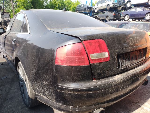 bontott AUDI A8 Bal első Ajtó (Részeivel)