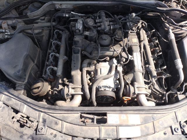 bontott AUDI A8 Bal első Ajtó (Részeivel)