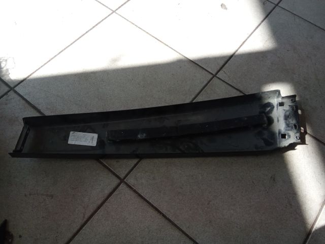 bontott AUDI A8 Bal első Ajtókeret Burkolat