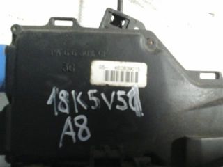 bontott AUDI A8 Bal első Ajtózár