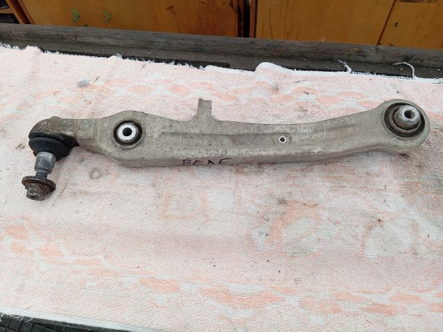 bontott AUDI A8 Bal első Alsó Első Lengőkar