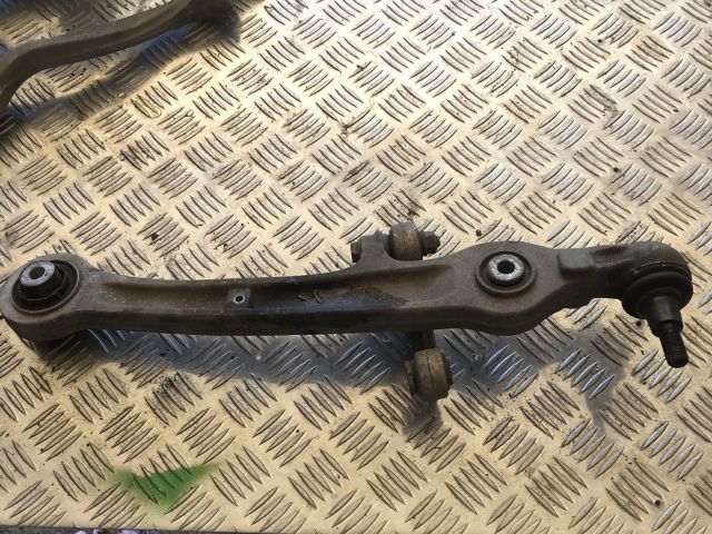 bontott AUDI A8 Bal első Alsó Első Lengőkar