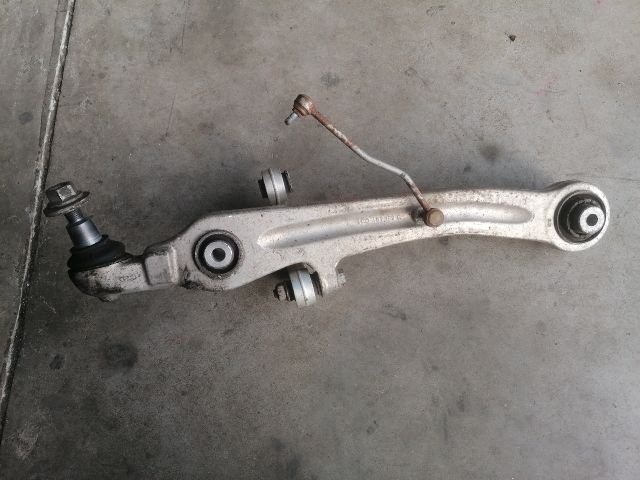 bontott AUDI A8 Bal első Alsó Első Lengőkar