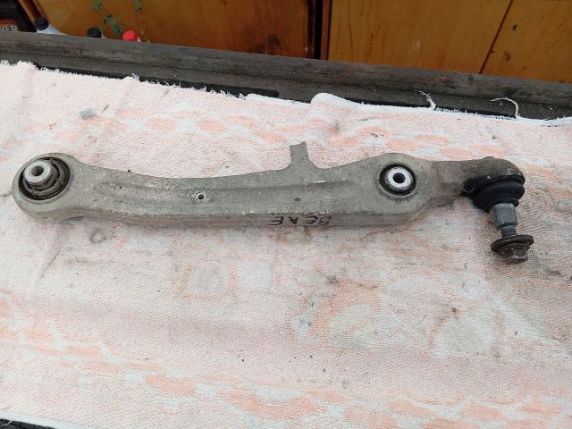 bontott AUDI A8 Bal első Alsó Első Lengőkar