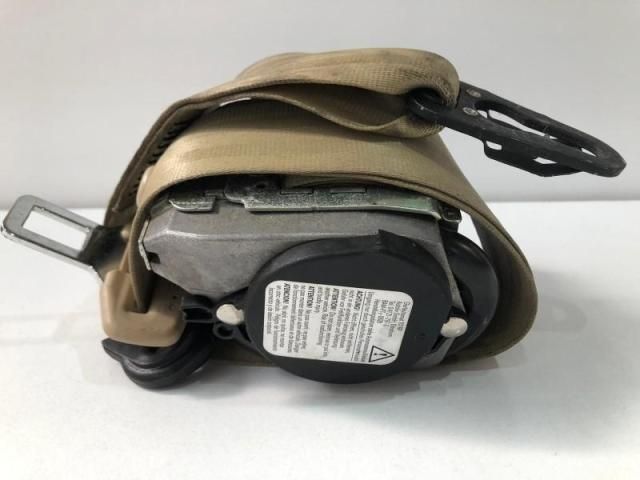 bontott AUDI A8 Bal első Biztonsági Öv