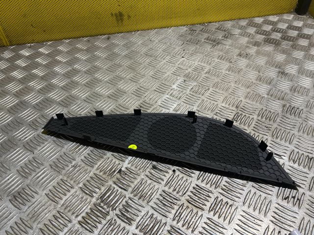 bontott AUDI A8 Bal első Hangszóró Burkolat