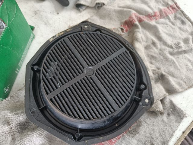 bontott AUDI A8 Bal első Hangszóró