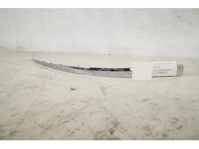 bontott AUDI A8 Bal első Lökhárító Díszléc