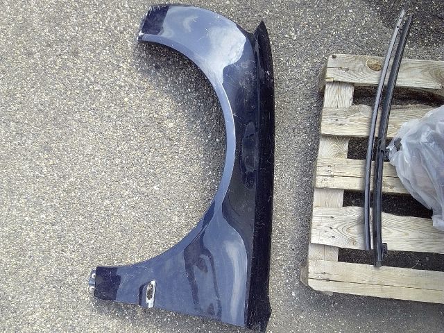 bontott AUDI A8 Bal első Sárvédő