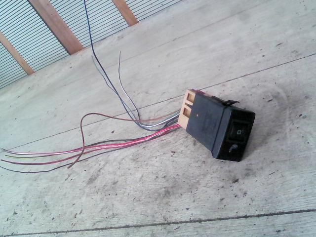 bontott AUDI A8 Bal első Ülésfűtés Kapcsoló