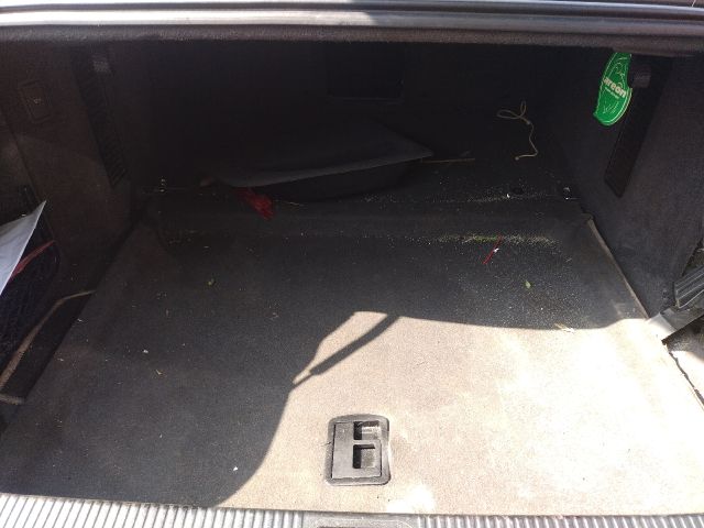 bontott AUDI A8 Bal hátsó Ajtó (Részeivel)