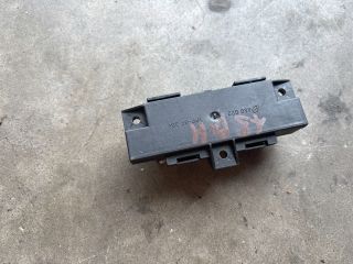 bontott AUDI A8 Bal hátsó Ajtó Vezérlőegység