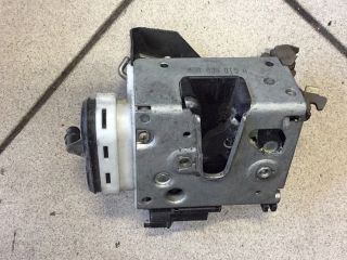 bontott AUDI A8 Bal hátsó Ajtózár