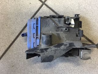 bontott AUDI A8 Bal hátsó Ajtózár