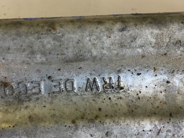 bontott AUDI A8 Bal hátsó Alsó Első Lengőkar