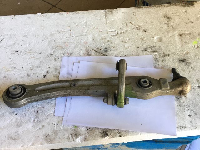 bontott AUDI A8 Bal hátsó Alsó Első Lengőkar