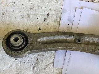 bontott AUDI A8 Bal hátsó Alsó Első Lengőkar