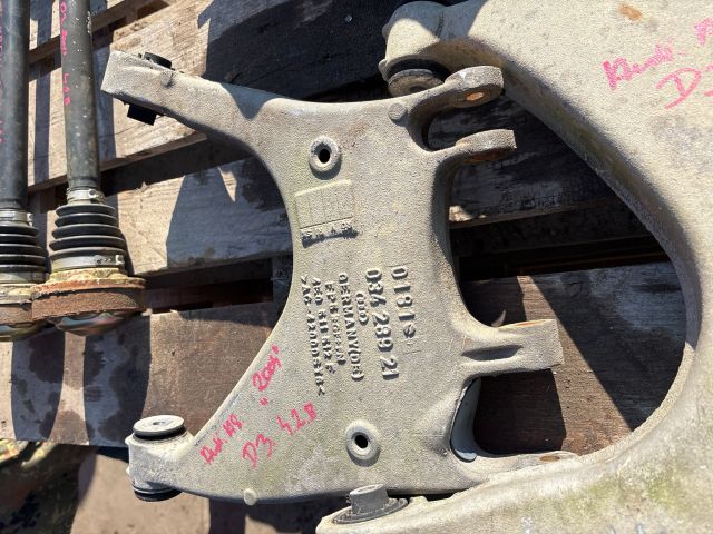 bontott AUDI A8 Bal hátsó Alsó Hátsó Lengőkar