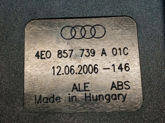 bontott AUDI A8 Bal hátsó Biztonsági Öv Csat