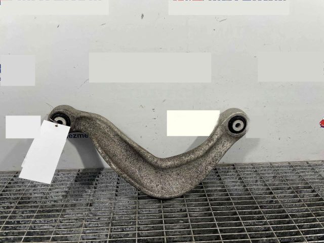 bontott AUDI A8 Bal hátsó Felső Lengőkar